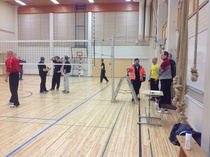 Kohta alkaa, 1. Mettoturnaus lentopallossa